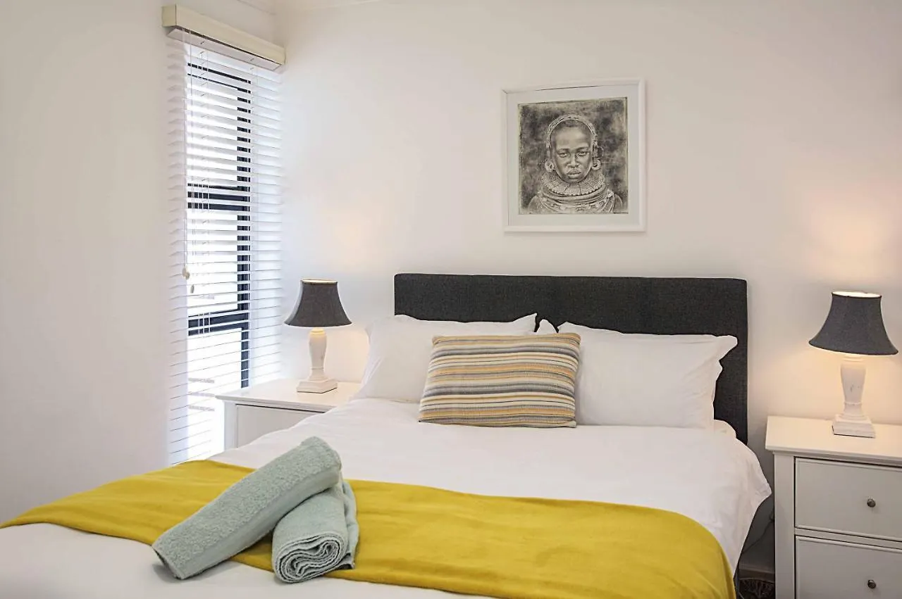 Luxury Beachfront W Swimming Pool- , 111 Azure On The Bay, Big Bay, Cape Town Apartment